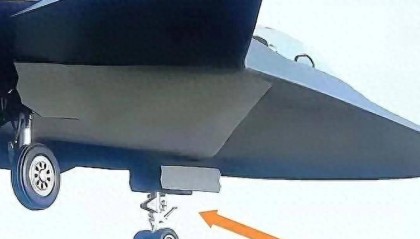 双轮前起落架+牵引钩！歼-50作为全球首款六代舰载机的身份坐实了？