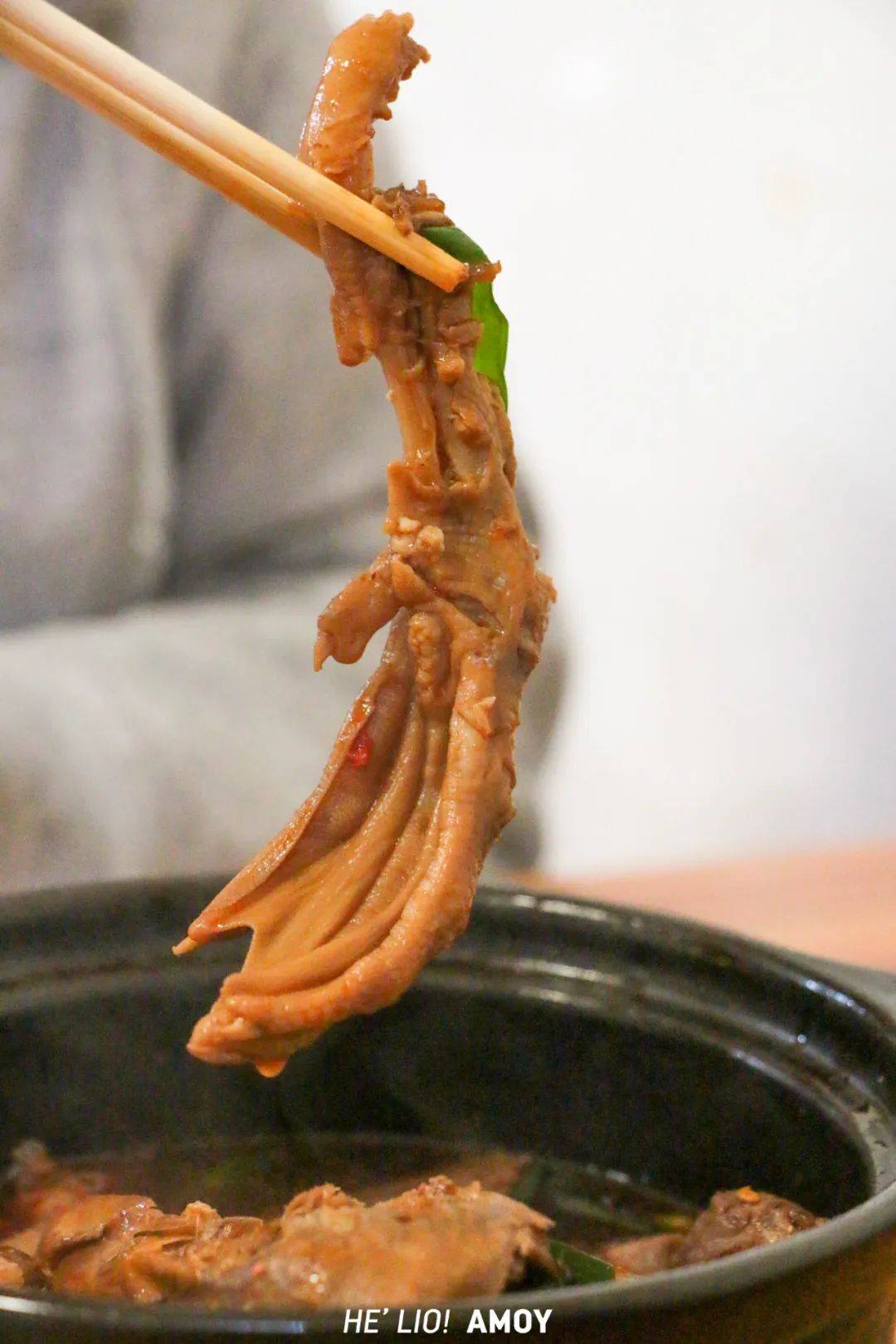 “不服憋着！厦门城中村就是美食天堂…”厂花厂草为它痴迷？6元吃上傣族美味？不预约得排超久！