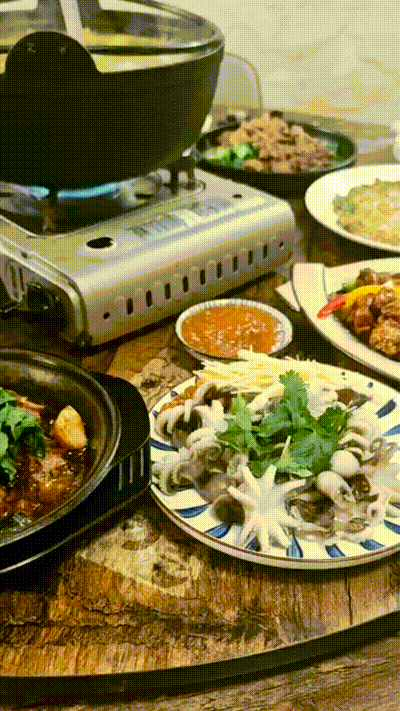 “不服憋着！厦门城中村就是美食天堂…”厂花厂草为它痴迷？6元吃上傣族美味？不预约得排超久！